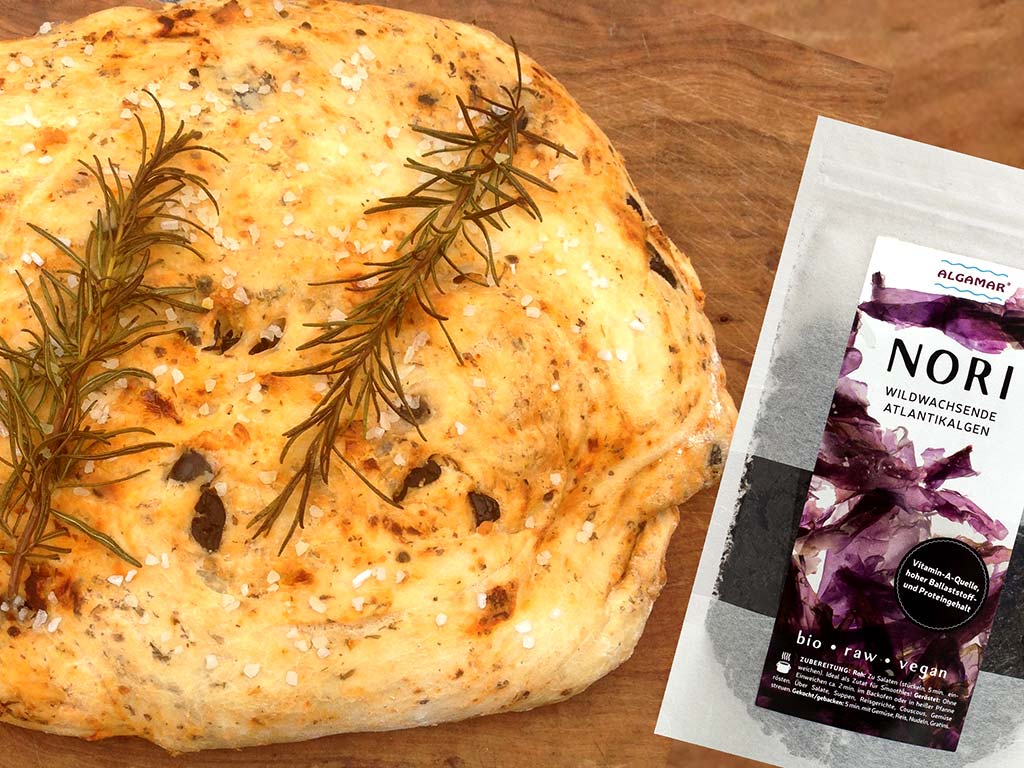 Algamar Algen-Focaccia mit Oliven und Algen